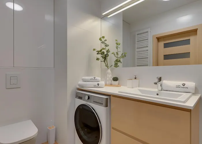 Cztery Oceany Blisko Morza Z Parkingiem By Lion Apartamento