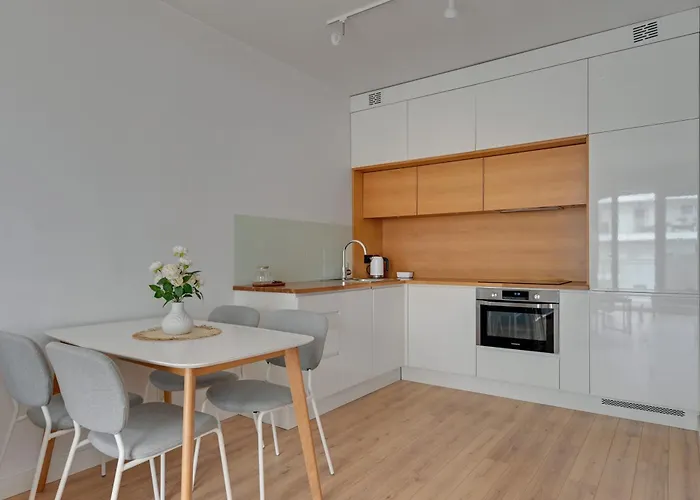 Apartamento Cztery Oceany Blisko Morza Z Parkingiem By Lion